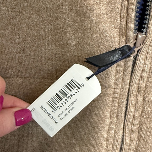 Johnnie-o Mo Vest Camel medium new - Picture 4 of 7